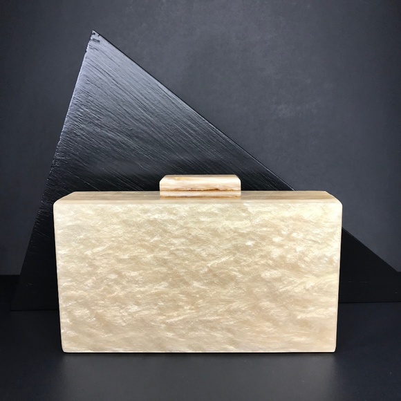 Closet Rehab Handbags - Acrylic Party Box in Natural